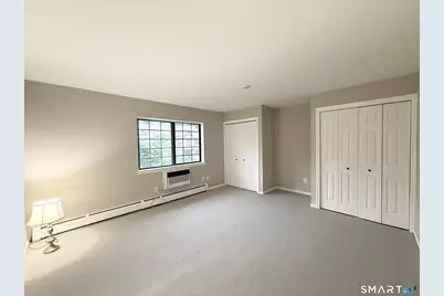 112 Foxwood Close, Milford, CT 06460 - Photo 15