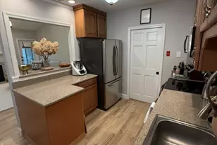33 Langdon Ct, Berlin, CT 06037 - Photo 5
