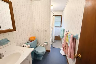 169 Lincolndale Dr, Waterbury, CT 06704 - Photo 9