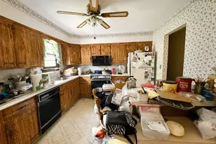 169 Lincolndale Dr, Waterbury, CT 06704 - Photo 5