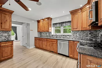 10 Old Hawleyville Road, Bethel, CT 06801 - Photo 11