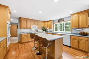 29 Jackson Hill Rd, Middlefield, CT 06455 - Photo 5
