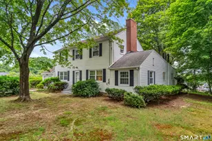 129 Chesterfield Rd, East Lyme, CT 06333 - Photo 5
