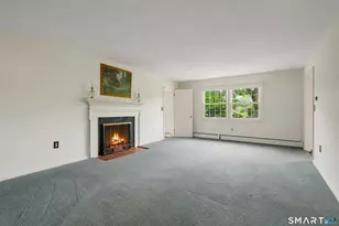 129 Chesterfield Rd, East Lyme, CT 06333 - Photo 11