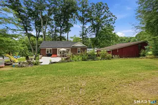 529 Pomfret St, Putnam, CT 06260 - Photo 37