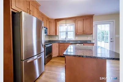 7 Bradley Street #19, Plainville, CT 06062 - Photo 11