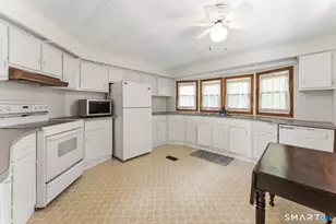 16 Wheeler Brook Park, Stonington, CT 06378 - Photo 9