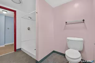 42 Ezra St, North Haven, CT 06473 - Photo 23