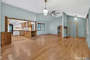 42 Ezra St, North Haven, CT 06473 - Photo 11
