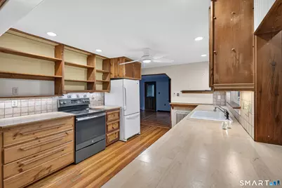 42 Ezra Street, North Haven, CT 06473 - Photo 7