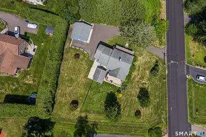 34 Lake Avenue, Trumbull, CT 06611 - Photo 7