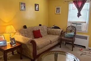 27 Columbus St, East Hartford, CT 06108 - Photo 5