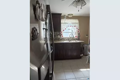 27 Columbus Street, East Hartford, CT 06108 - Photo 3