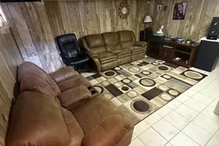27 Columbus St, East Hartford, CT 06108 - Photo 15