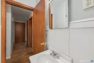 30 Charles St, Stamford, CT 06902 - Photo 13