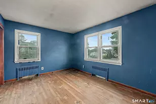 30 Charles St, Stamford, CT 06902 - Photo 21