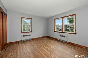 30 Charles St, Stamford, CT 06902 - Photo 11