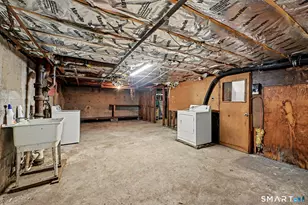 30 Charles St, Stamford, CT 06902 - Photo 25