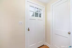 245 Freeman St, Hartford, CT 06106 - Photo 9