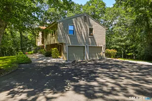 145 Peddlers Rd, Guilford, CT 06437 - Photo 3