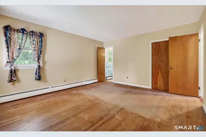 1526 Hartford Turnpike, North Haven, CT 06473 - Photo 17
