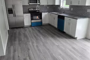 189 Fieldwood Rd, Waterbury, CT 06704 - Photo 5