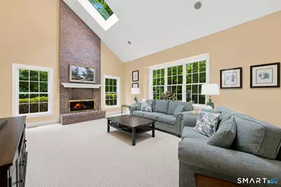 4 Whitewood Road, Newtown, CT 06470 - Photo 15