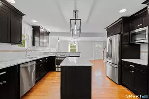 28 Horton Rd, Manchester, CT 06042 - Photo 13