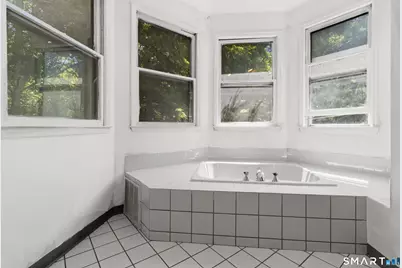 110 Moose Hill Road, Trumbull, CT 06611 - Photo 17