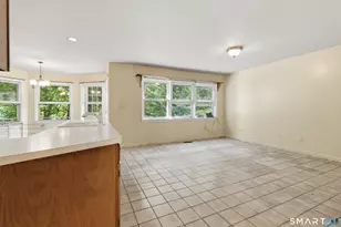 110 Moose Hill Rd, Trumbull, CT 06611 - Photo 7