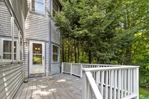 110 Moose Hill Rd, Trumbull, CT 06611 - Photo 25