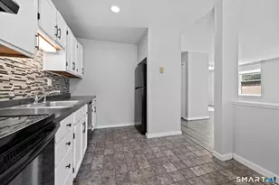 201 College St, Middletown, CT 06457 - Photo 5