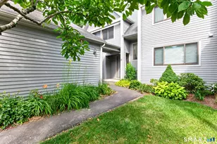 11 Rivermead, Avon, CT 06001 - Photo 3