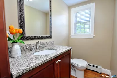 26 Village Road, Simsbury, CT 06070 - Photo 23
