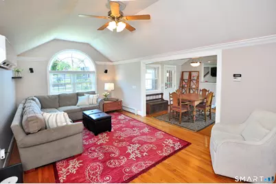 26 Village Road, Simsbury, CT 06070 - Photo 9