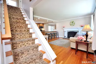 26 Village Rd, Simsbury, CT 06070 - Photo 11