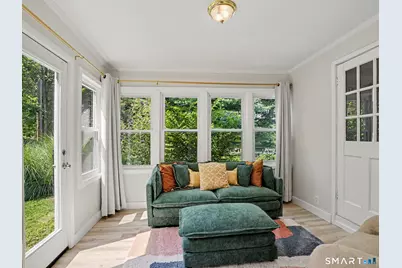 10 Crest Road, Danbury, CT 06811 - Photo 7