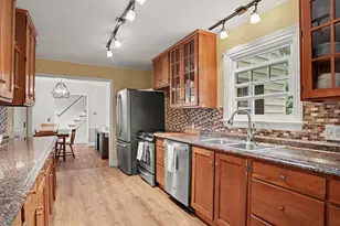10 Crest Rd, Danbury, CT 06811 - Photo 11