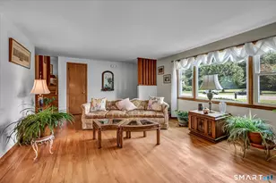 54 Exeter Rd, Hamden, CT 06518 - Photo 9