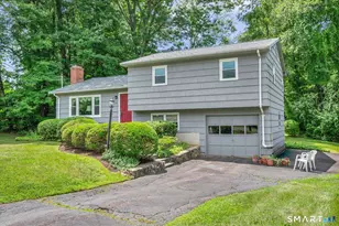 54 Exeter Rd, Hamden, CT 06518 - Photo 3
