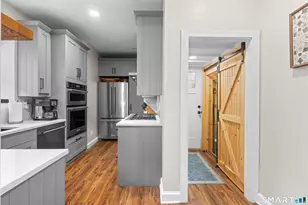 6 Collins Pkwy, Meriden, CT 06450 - Photo 15