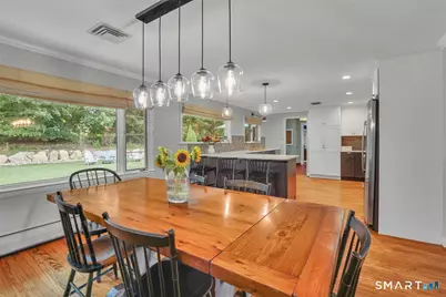 19 Tanglewood Road, West Hartford, CT 06117 - Photo 5