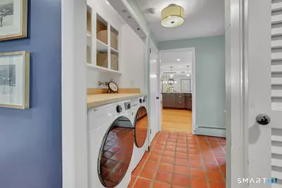 19 Tanglewood Road, West Hartford, CT 06117 - Photo 11