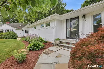 19 Tanglewood Road, West Hartford, CT 06117 - Photo 29