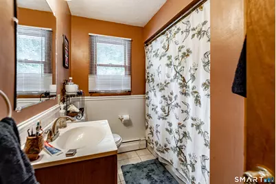 15 Roarke Road, North Haven, CT 06473 - Photo 9