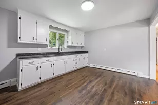 165 Birchwood St, Waterbury, CT 06708 - Photo 5