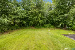 165 Birchwood St, Waterbury, CT 06708 - Photo 31