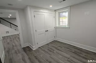 42 Poe Ct, Fairfield, CT 06825 - Photo 15