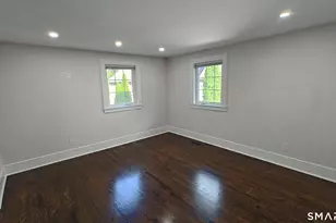 42 Poe Ct, Fairfield, CT 06825 - Photo 7