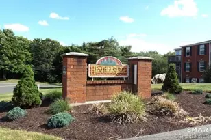 122 Heather Ridge, Shelton, CT 06484 - Photo 3